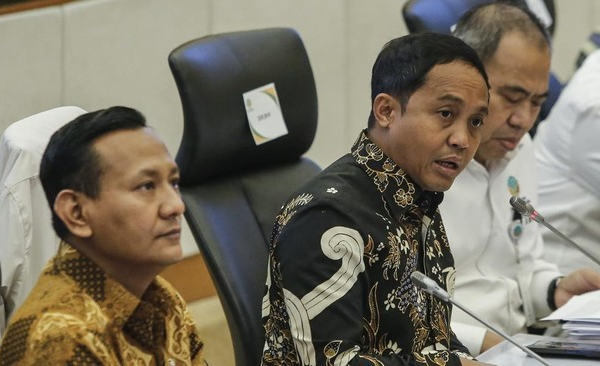Raja Juli Akan Hadir Jika Dipanggil KPK, Klaim Amplop dari Bupati Kuansing Jadi Bahan Penyidikan